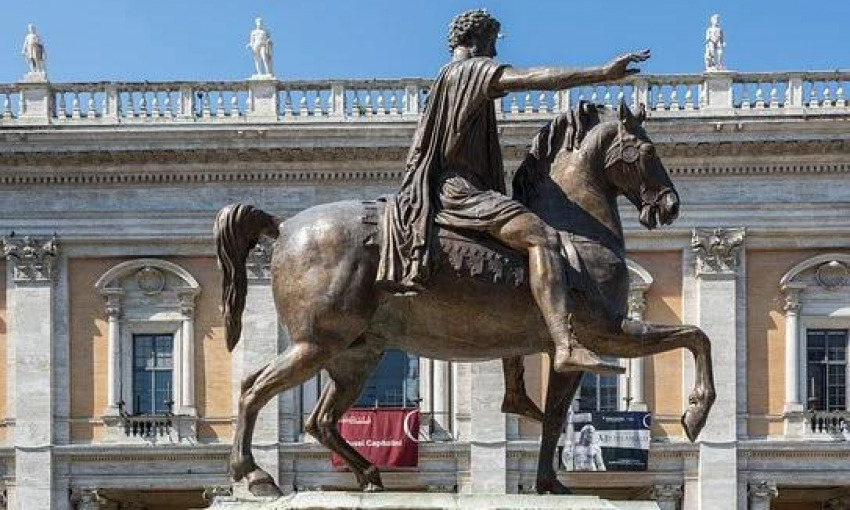 A lezione di abitudini da  Marco Aurelio